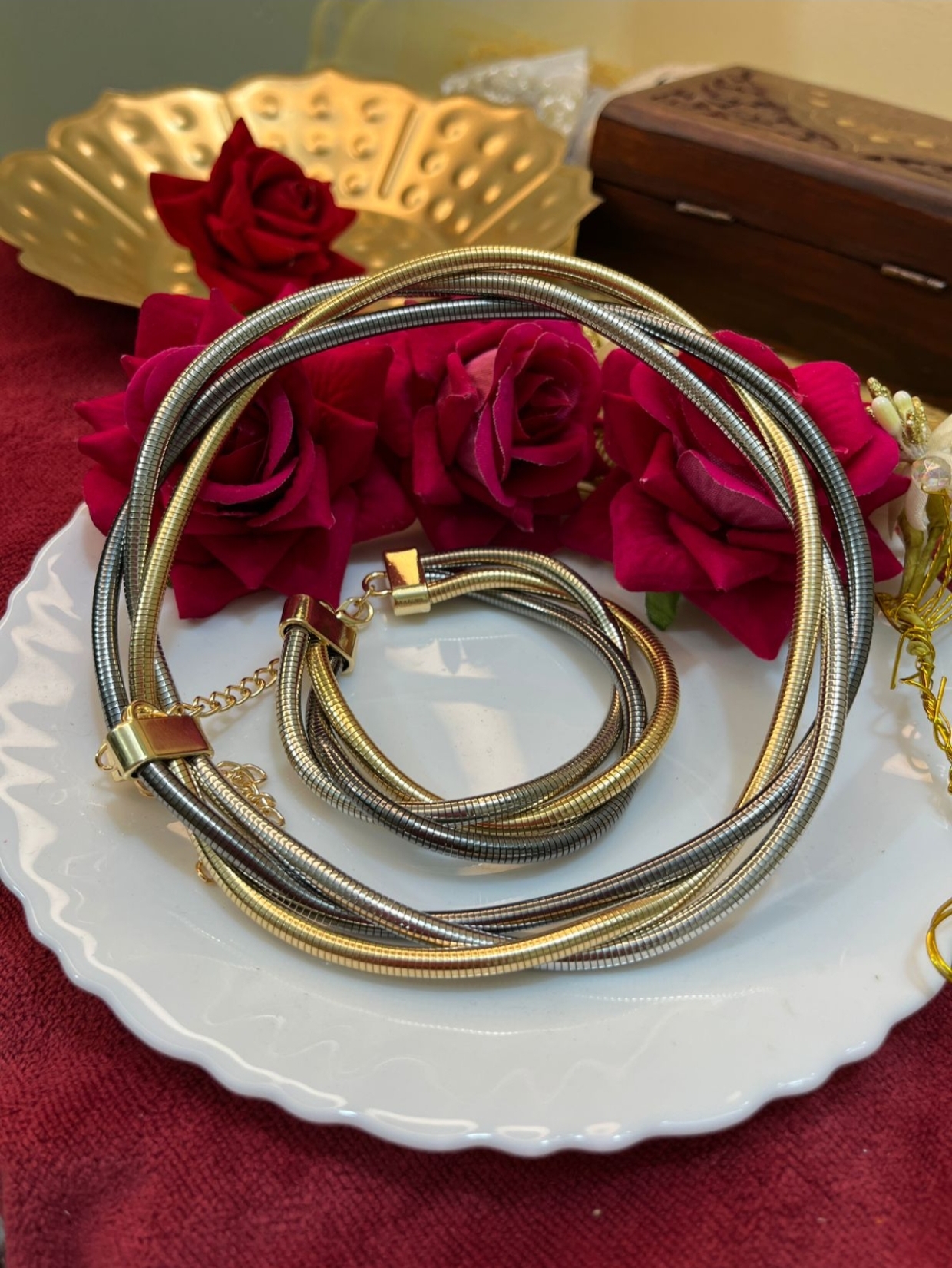 Anti Tanish Silver & Gold Chocker with Bracelet